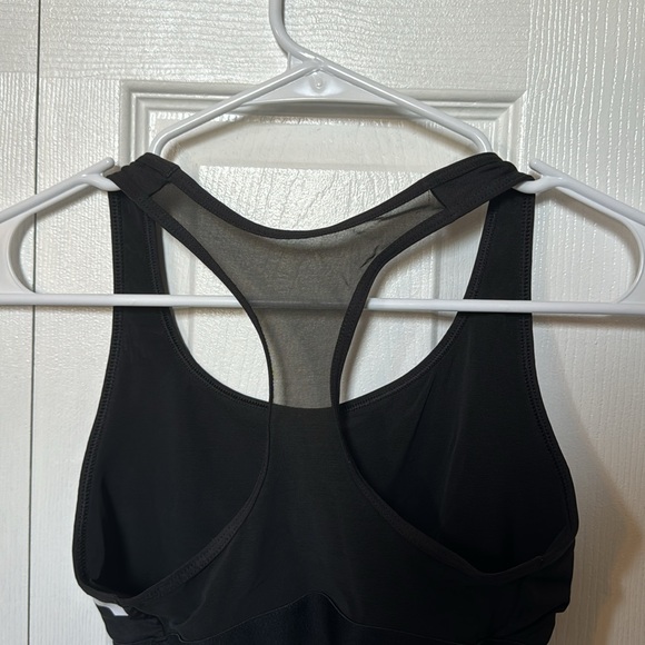 Victorias Secret Sports Bra - Picture 4 of 4